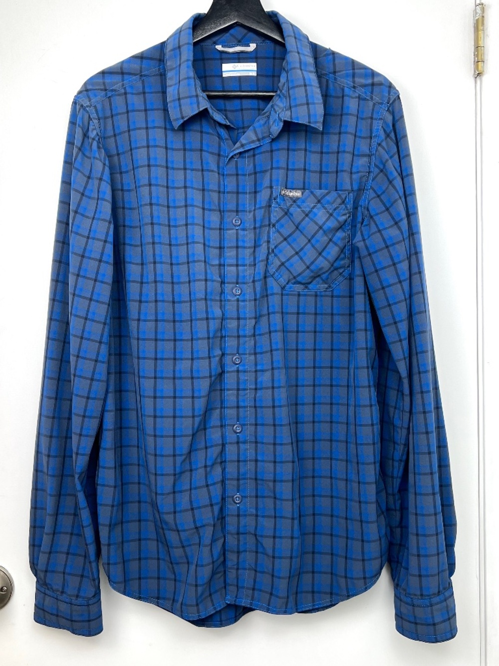 Columbia Stretch Lightweight Performance Shirt sz M Blue Plaid Outdoor Active